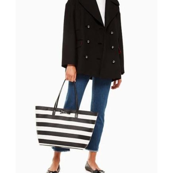 SALE! Kate Spade Margareta Eden Street Stripe Tote - Picture 2 of 8
